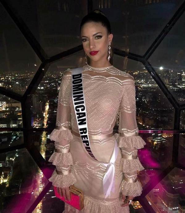 Miss Universe: HHen Niê nổi bật, Hoa hậu Albania bị chê vì khoe thân-10