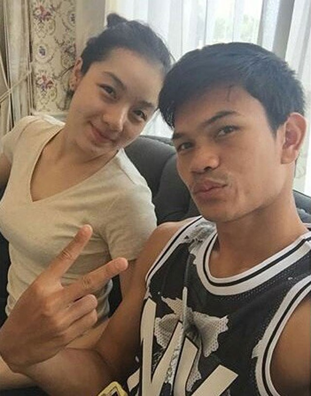 Ngắm các nàng WAGs xinh đẹp của dàn sao tuyển Thái Lan-6