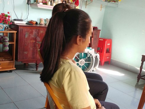 Mẹ bàng hoàng phát hiện con gái 11 tuổi mang thai hơn 7 tháng