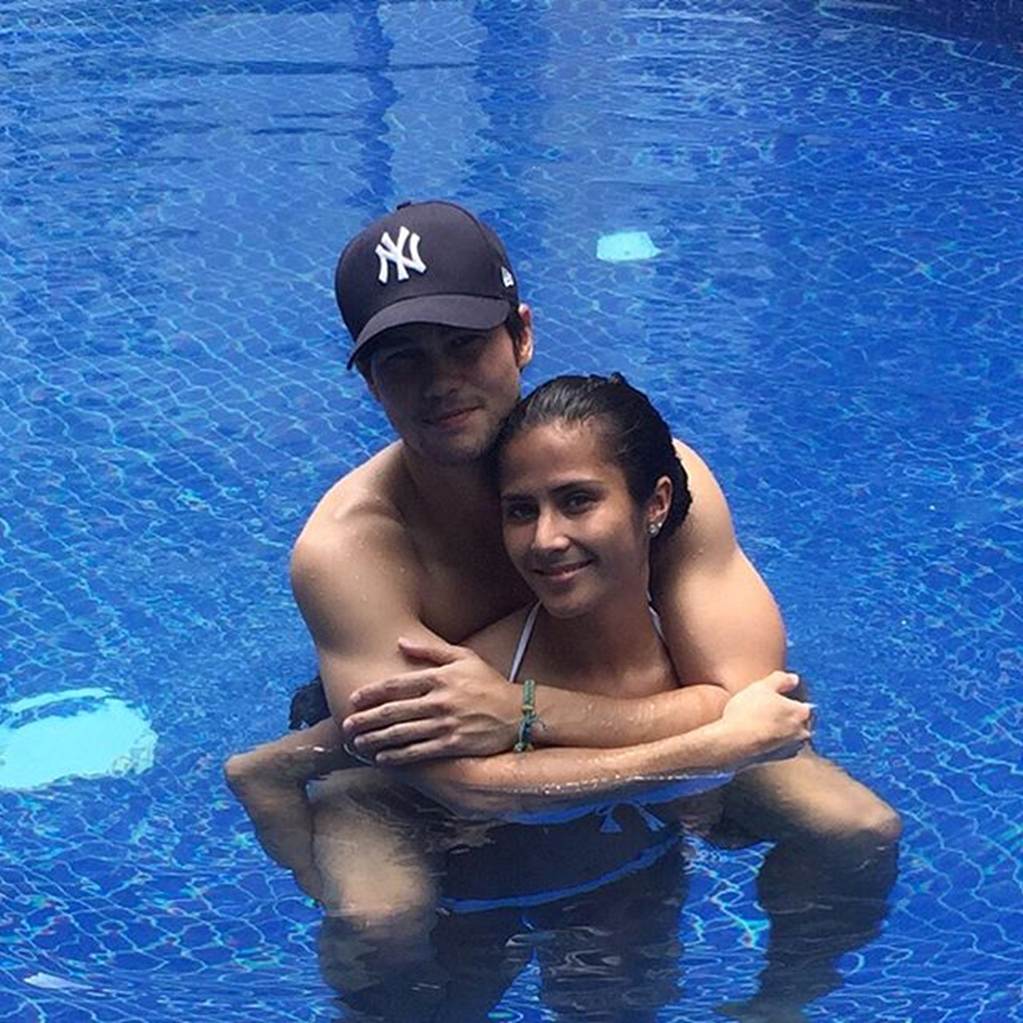 Vẻ đẹp nam thần, thân hình như tượng của đội trưởng tuyển Philippines đá AFF Cup-3