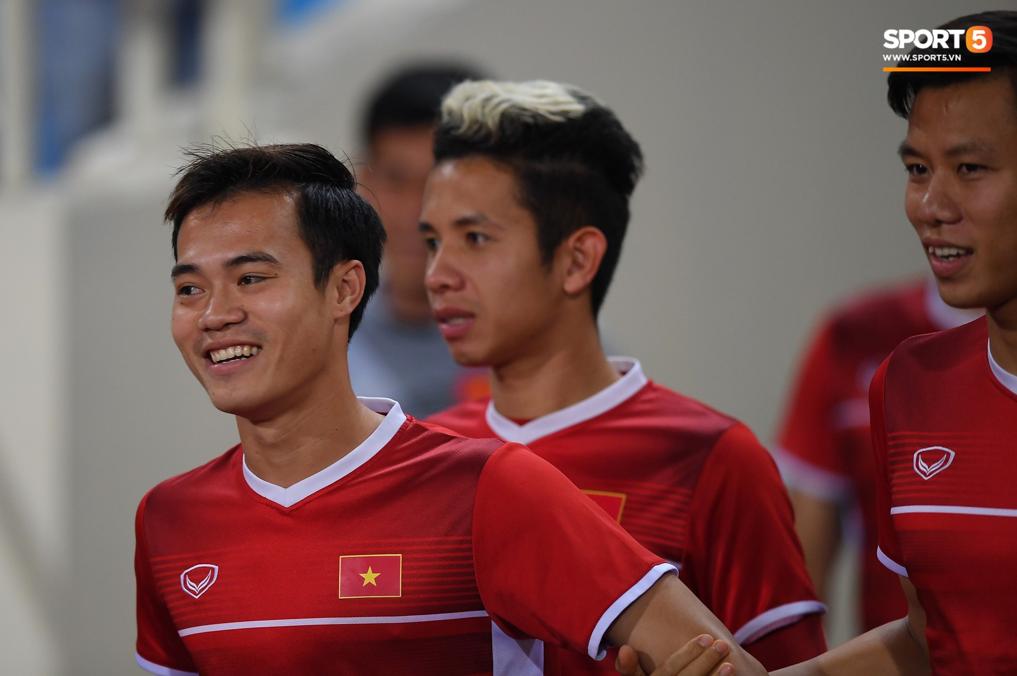 Văn Toàn tươi rói trong ngày trở lại, tuyển Việt Nam đón nhiều tin vui trước trận gặp Philippines-1