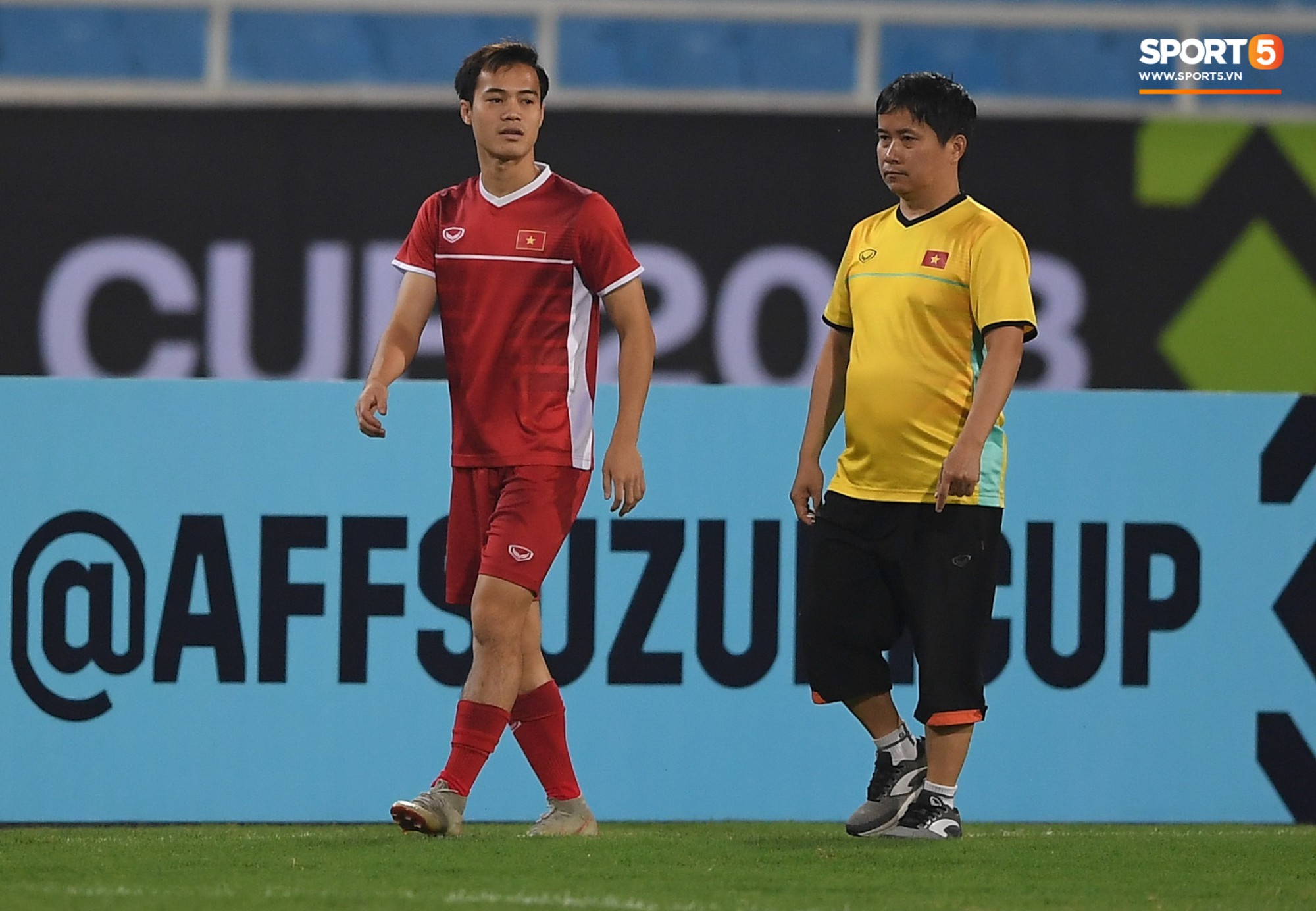 Văn Toàn tươi rói trong ngày trở lại, tuyển Việt Nam đón nhiều tin vui trước trận gặp Philippines-4