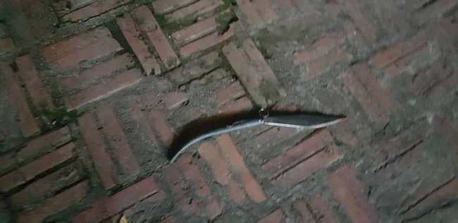 Thái Nguyên: Nam thanh niên vào chùa bắn 7 phát chỉ thiên rồi dùng dao tự sát-5