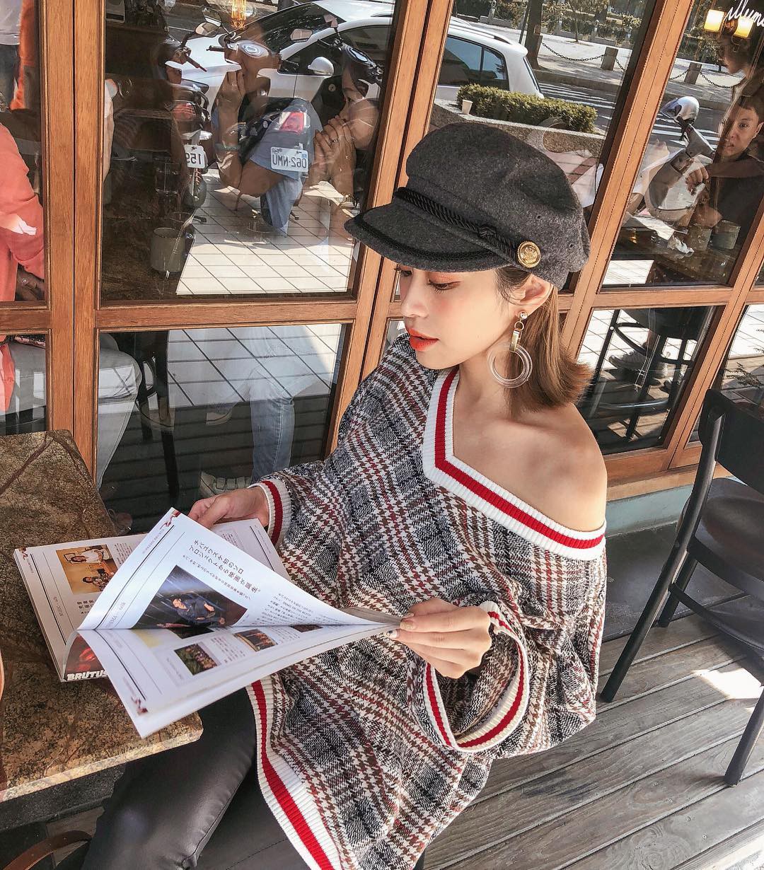 Diện mãi áo len trơn cũng chán, đổi sang áo len họa tiết mặc vừa đẹp lại chẳng lo lỗi mốt-2