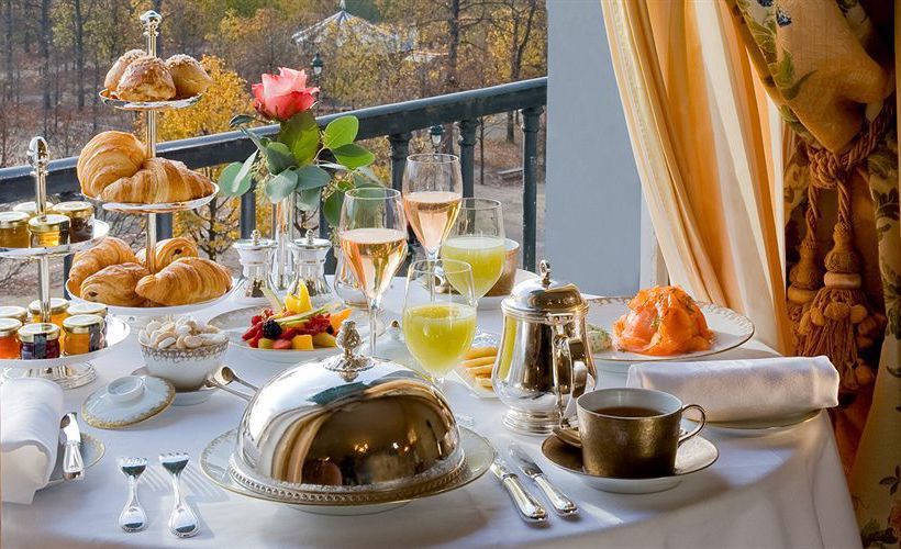 Đầu bếp nổi tiếng tự tử: Hé lộ điều kinh khủng trong giới nhà hàng-5