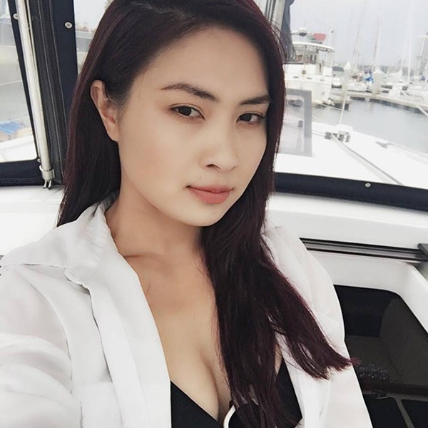 Á hậu sexy, ly hôn chồng đại gia hơn 24 tuổi sau 2 tuần kết hôn giờ ra sao?-7