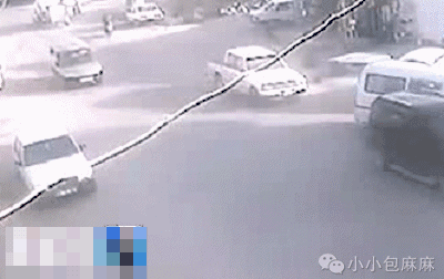 Đừng nắm tay con khi qua đường và những lời cảnh báo khiến bố mẹ giật mình thon thót vì thường mắc sai lầm này-11