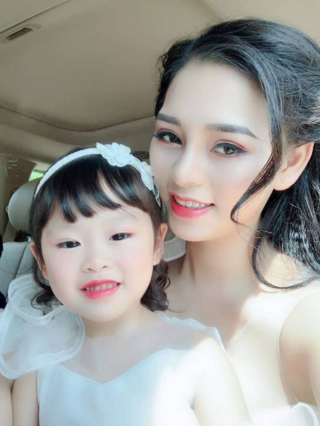 Chịu đàm tiếu nuôi 2 con, 13 năm chờ chàng 9x lập nghiệp, mẹ U30 hưởng đám cưới 4 tỷ-3