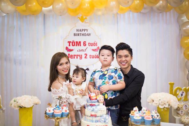 Chịu đàm tiếu nuôi 2 con, 13 năm chờ chàng 9x lập nghiệp, mẹ U30 hưởng đám cưới 4 tỷ-5