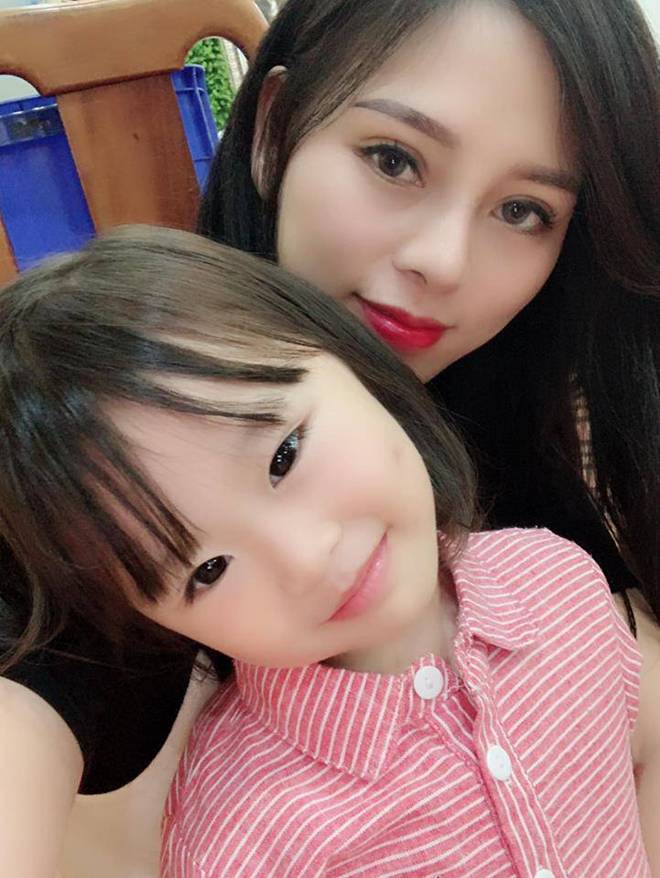 Chịu đàm tiếu nuôi 2 con, 13 năm chờ chàng 9x lập nghiệp, mẹ U30 hưởng đám cưới 4 tỷ-7