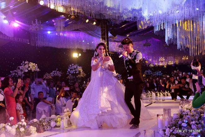 Chịu đàm tiếu nuôi 2 con, 13 năm chờ chàng 9x lập nghiệp, mẹ U30 hưởng đám cưới 4 tỷ-10