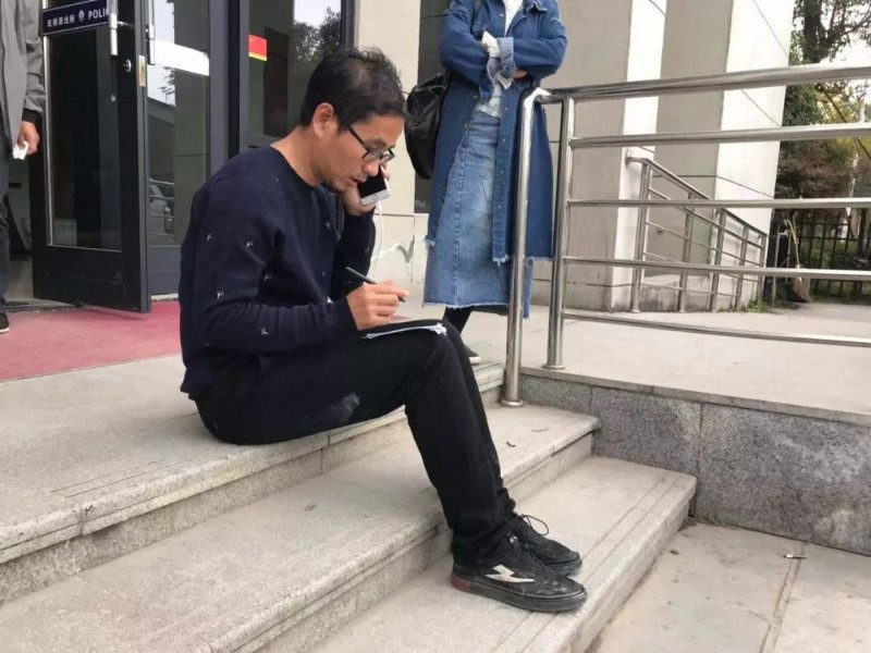 Trung Quốc: Người mẹ giả tung tin con trai mất tích và trao thưởng hơn 1 tỷ cho ai tìm thấy để thử lòng chồng-2