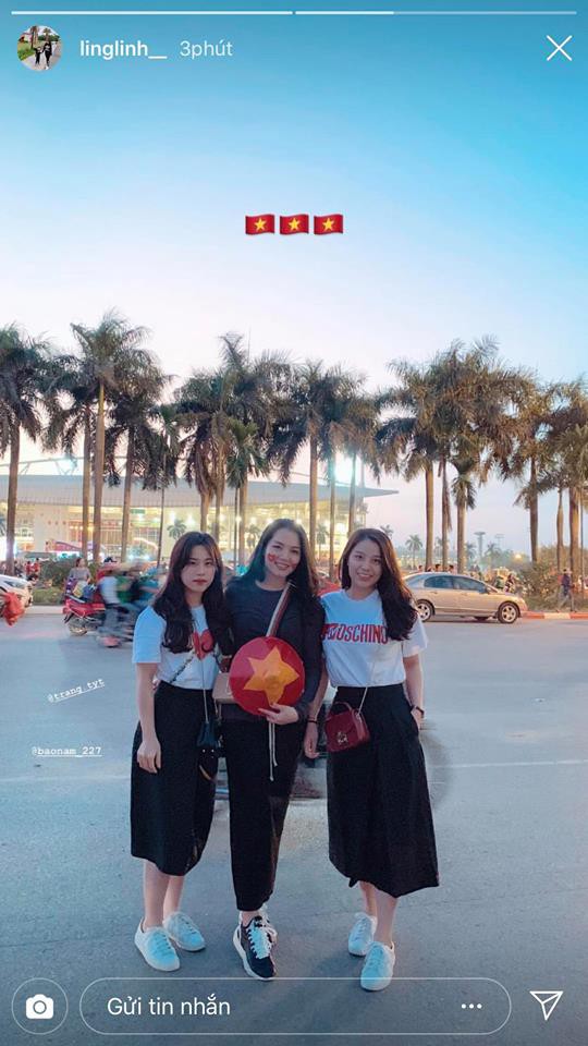 Người yêu cầu thủ Duy Mạnh, bạn gái tin đồn của Văn Đức nổi bật trên khán đài trận bán kết kịch tính-4