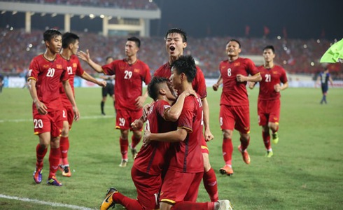 Trực tiếp Việt Nam vs Philippines: Chúng ta đã vào chung kết với tỉ số chung cuộc 4-2-1