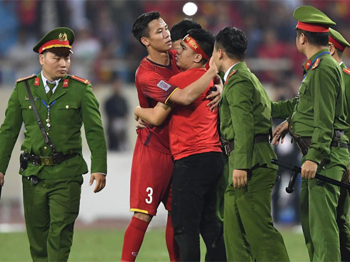 CĐV Đông Nam Á cạn lời với ĐT Việt Nam: Họ là nhất rồi, xem thôi cũng thấy thích mắt!-3