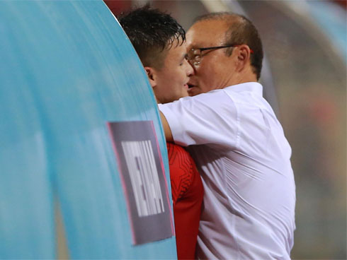 MC Lại Văn Sâm bất ngờ nói lời xin lỗi tới HLV Park Hang Seo-5