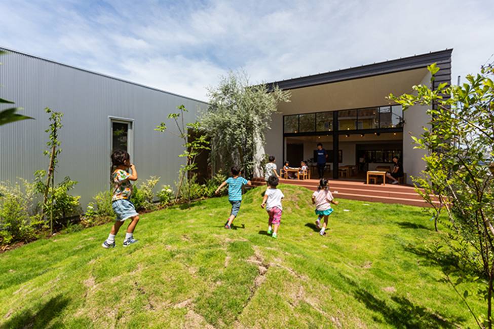 Thêm thứ này vào trường mẫu giáo, trẻ em người lớn đều thích mê-3