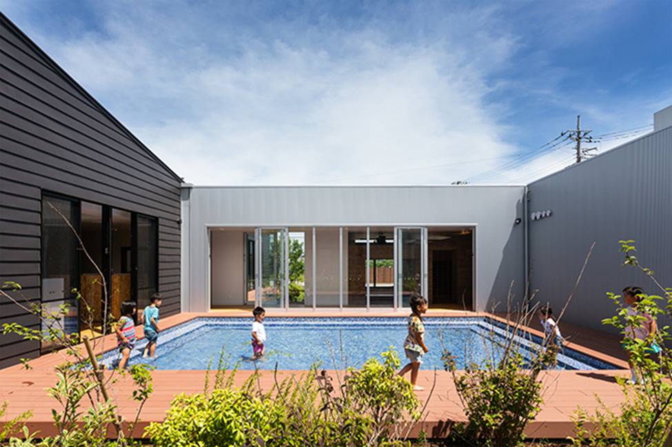 Thêm thứ này vào trường mẫu giáo, trẻ em người lớn đều thích mê-7