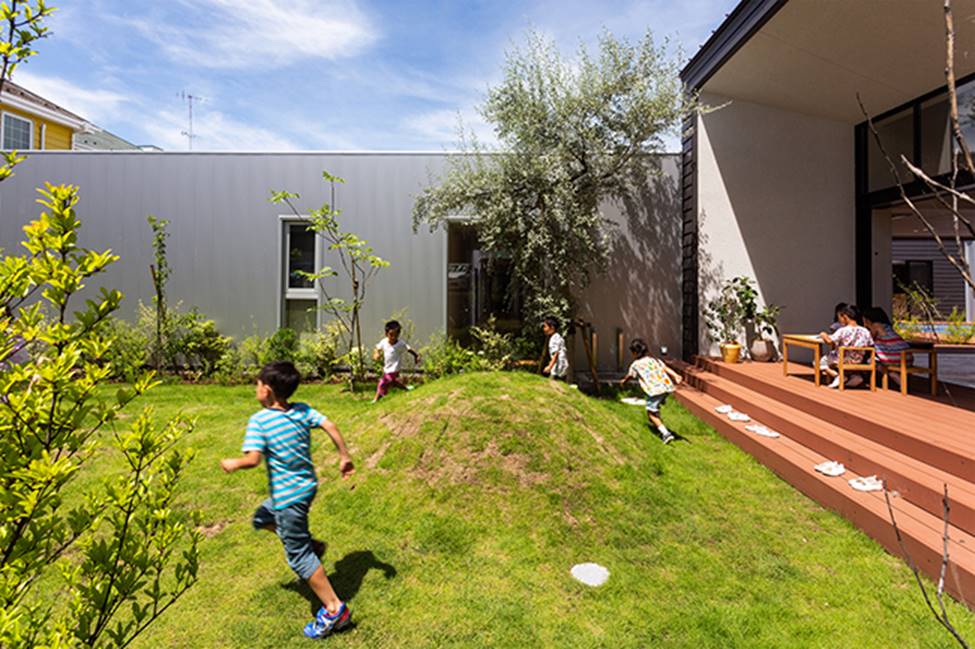 Thêm thứ này vào trường mẫu giáo, trẻ em người lớn đều thích mê-12