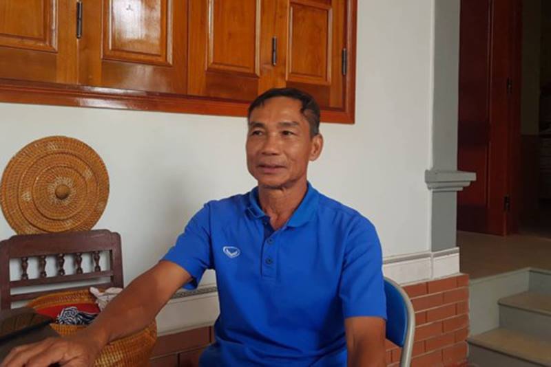 Mẹ Công Phượng bật khỏi giường bệnh khi con sút tung lưới Philippines-3