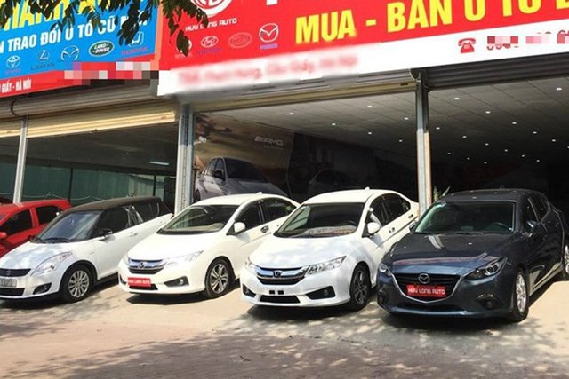 Ô tô cũ đại hạ giá, chỉ hơn 100 triệu: Ế đầy vỉa hè mùa Tết-1