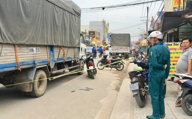 Bé gái 12 tuổi lái xe máy bị xe tải cán chết trên đường đi học về nhà-1