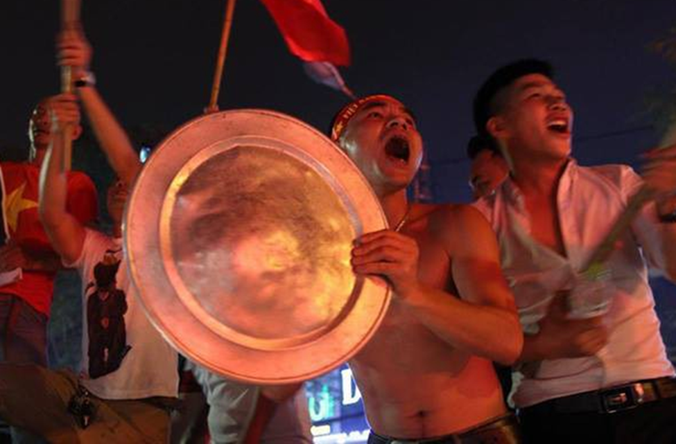 Đến hẹn lại lên, cứ qua mỗi lần đi bão dân mạng lại được phen cười đau ruột vì xoong nát mâm tan-6