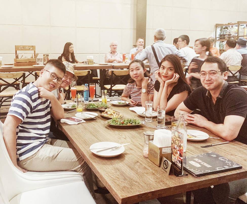 Khá im ắng sau khi lấy chồng, cuộc sống hôn nhân của Lan Khuê và ông xã doanh nhân diễn ra thế nào?-7