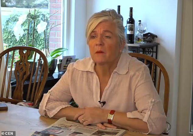 Người phụ nữ mù mắt vì quên làm một việc trước khi tắm vẫn luôn được chuyên gia cảnh báo-2