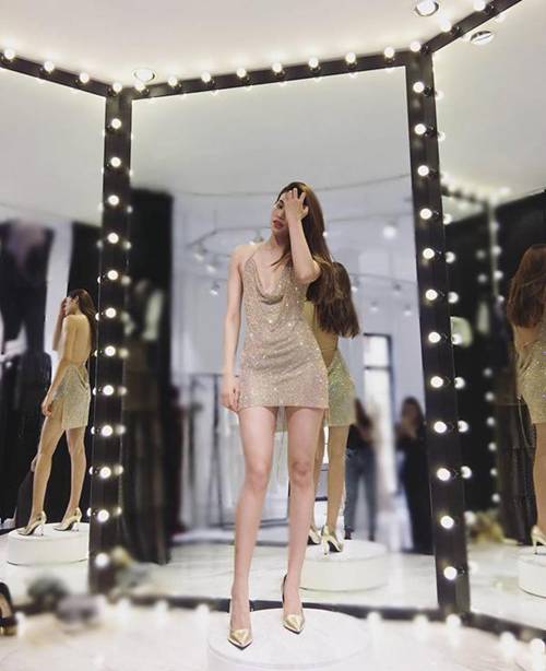 Éo le chuyện sao Việt: Người sắc vóc lên hương, người bị dìm tơi tả... chỉ vì một kiểu váy-5