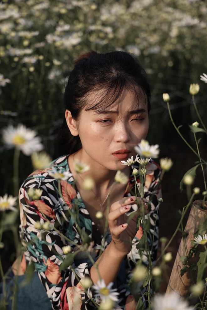 Từ Đà Nẵng ra Hà Nội chụp cúc họa mi, cô gái bàng hoàng khi nhận sản phẩm từ nhiếp ảnh và sự thật khiến tất cả ngã ngửa-3