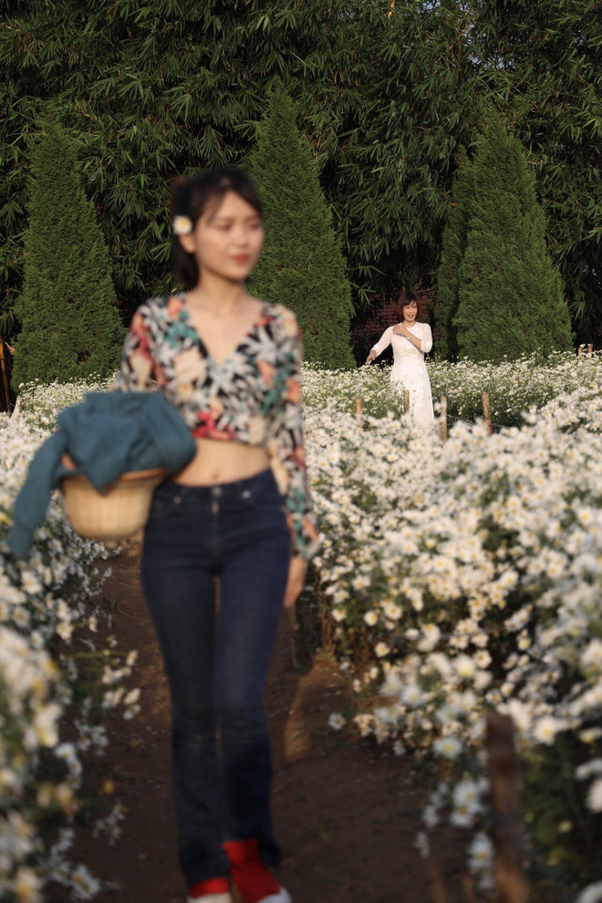 Từ Đà Nẵng ra Hà Nội chụp cúc họa mi, cô gái bàng hoàng khi nhận sản phẩm từ nhiếp ảnh và sự thật khiến tất cả ngã ngửa-8