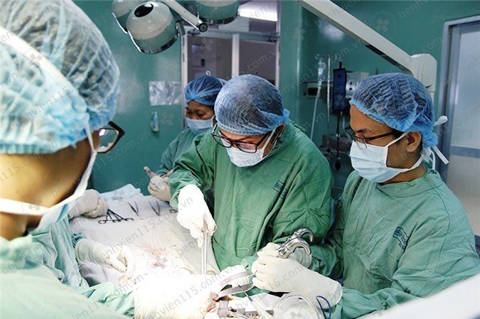 Gãy súng” vì ngủ mơ thấy người khác quan hệ chăn gối-1