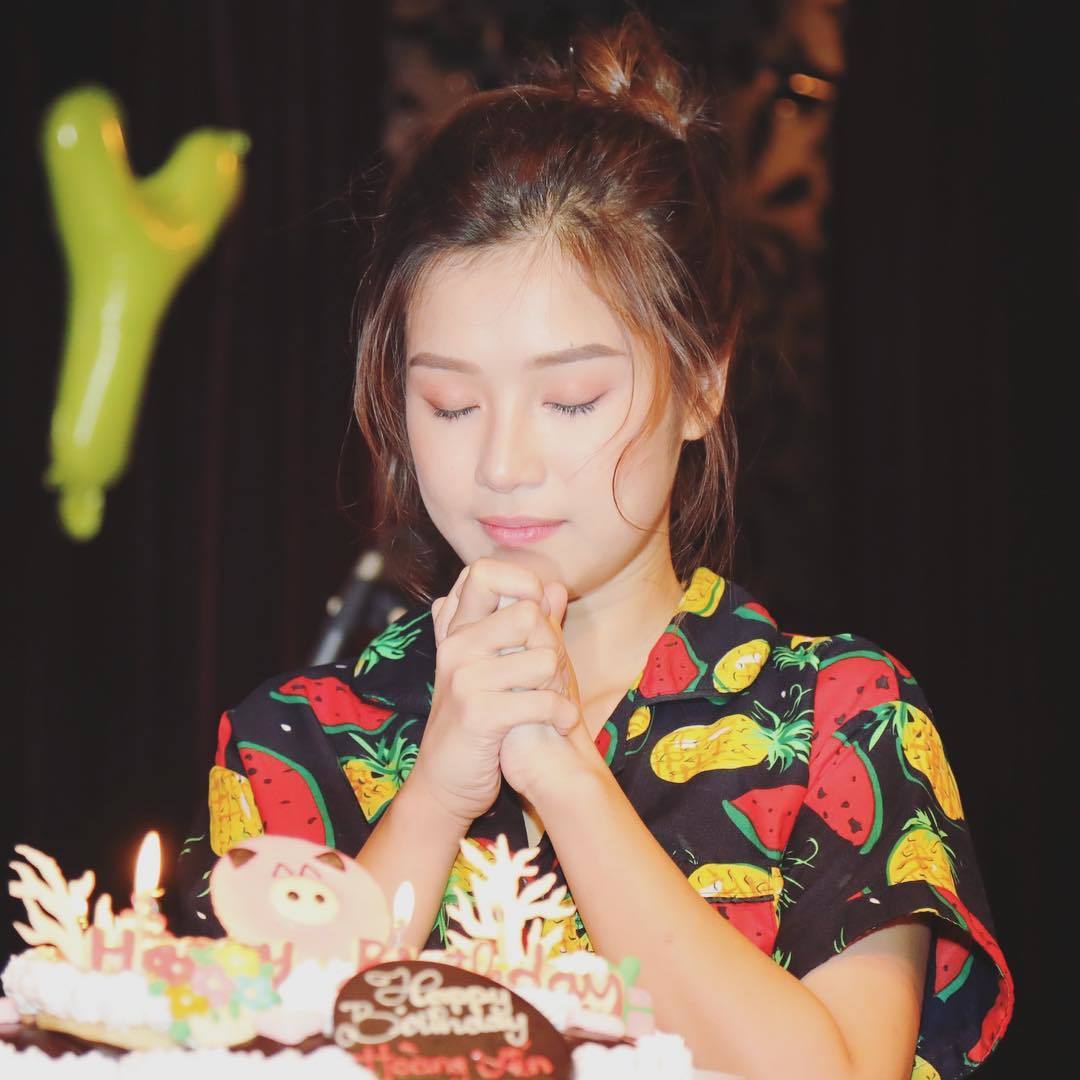 Phan Hiển khoe hình Khánh Thi mặc váy cưới, nhận yêu từ cái nhìn đầu tiên-5