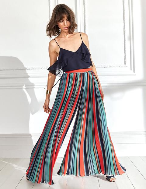 Đầy đặn như Mai Phương Thúy, muốn thả rông tinh tế liệu có khó?-3