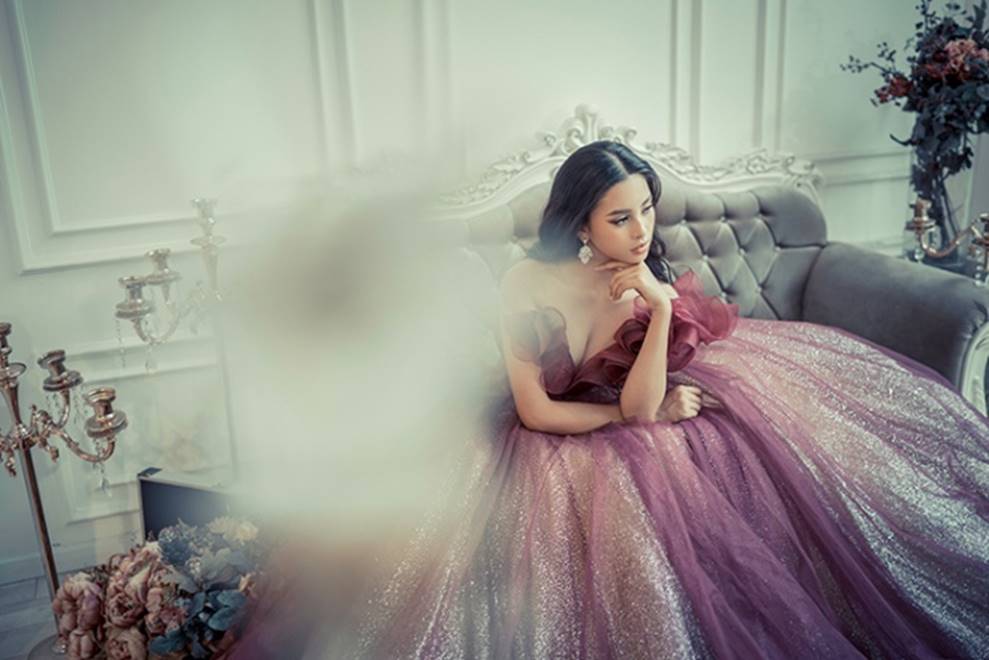 Hoa hậu Trần Tiểu Vy hóa công chúa xinh đẹp bức ra từ khu vườn cổ tích-5