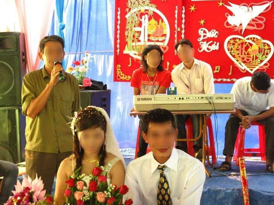 Nói dối đi làm, chồng lượn sang xã bên tổ chức đám cưới rình rang với vợ lẽ mà vợ cả không hay biết-3