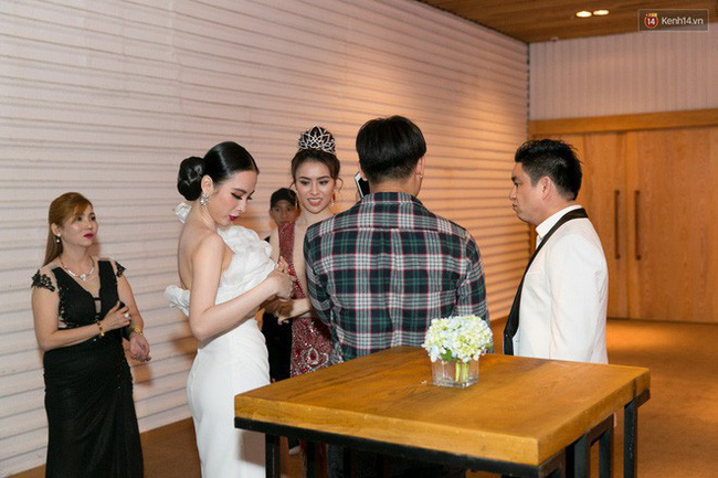 Phản ứng của sao Vbiz khi oan gia ngõ hẹp gặp lại tình cũ: Người né tránh, kẻ trở thành bà mối se duyên!-8