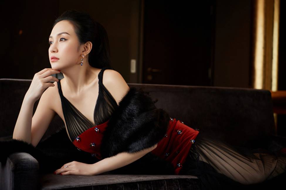 Đã là ‘gái hai con’ nhưng vợ Tuấn Hưng vẫn quyến rũ như thuở son rỗi-11