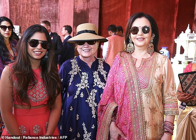 Đám cưới rich kid giàu nhất Ấn Độ: Dàn khách mời siêu khủng từ Hillary Clinton đến Beyonce đều có mặt-4