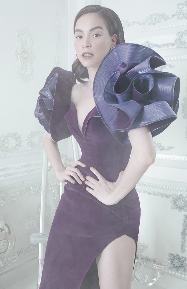 Đội vương miện, Hồ Ngọc Hà khoe vẻ đẹp sang chảnh như nữ thần-9