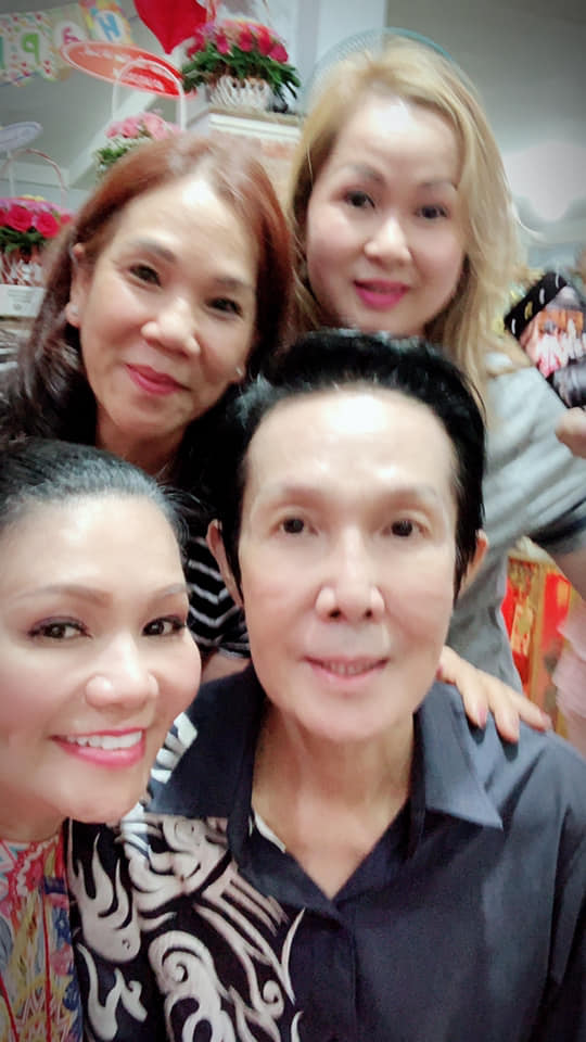 Nghệ sĩ Ngọc Huyền đến chúc mừng sinh nhật NSƯT Vũ Linh sau tin đồn xích mích-4