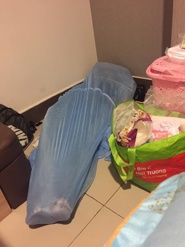 Vợ trẻ kể xấu chồng có sở thích lạ khi ngủ, dân mạng xem xong tá hỏa vì tưởng ảnh kinh dị-1