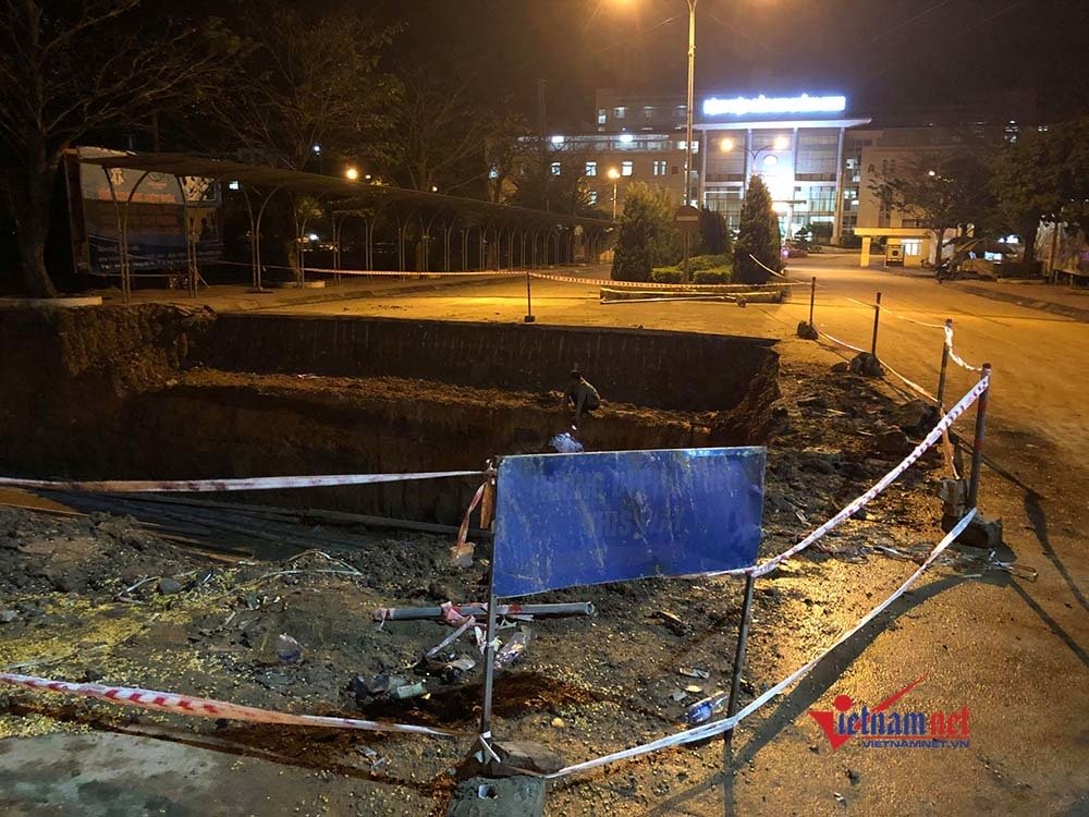 Bà kể phút bế cháu chạy thoát thân khi xe container lao vào-4