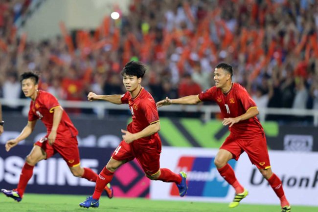 Đội hình Việt Nam vs Malaysia: Công Phượng đá chính-1