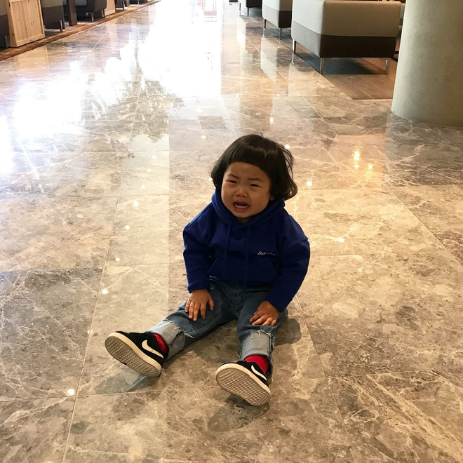 Trẻ con trước 6 tuổi mà có 4 biểu hiện này, bố mẹ phải sửa ngay trước khi quá muộn!-3