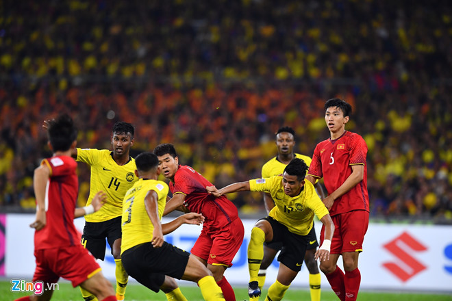 Việt Nam vs Malaysia (2-2): Đánh rơi chiến thắng đầy tiếc nuối-11