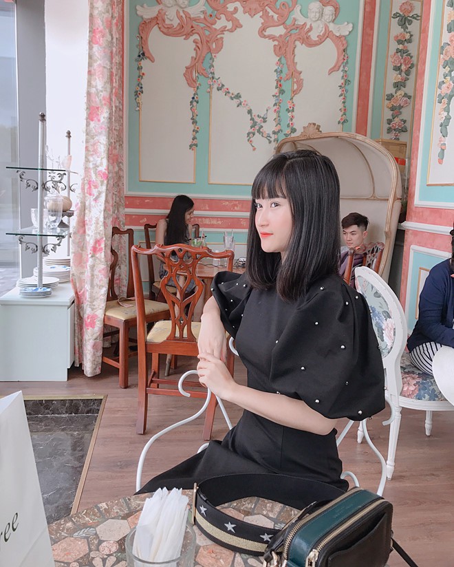 Chân dung bạn gái xinh đẹp của cầu thủ Nguyễn Huy Hùng - người mở bàn thắng cho Việt Nam-10