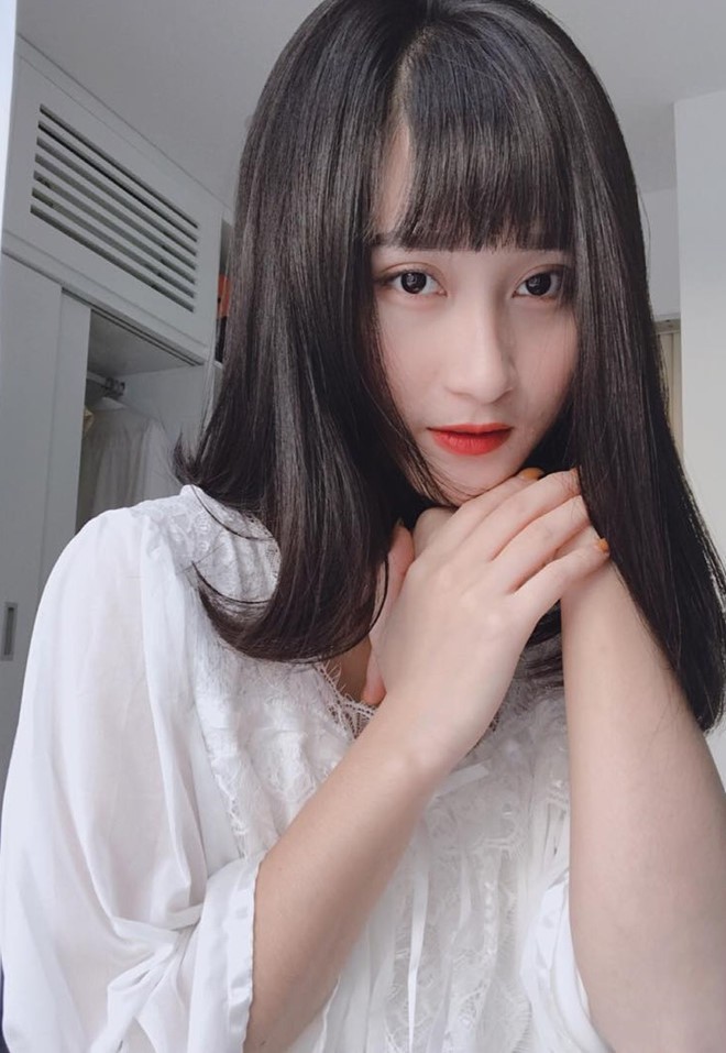 Chân dung bạn gái xinh đẹp của cầu thủ Nguyễn Huy Hùng - người mở bàn thắng cho Việt Nam-9