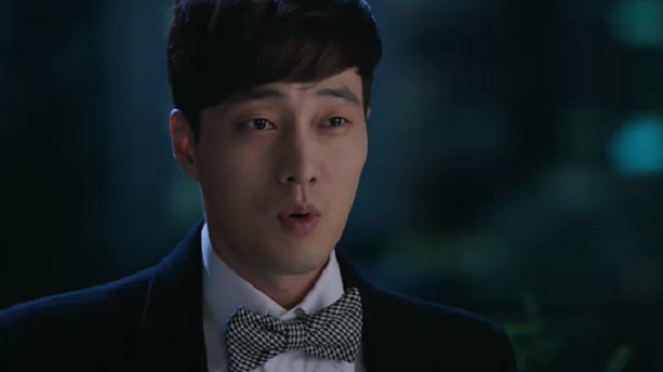 Chồng sang Malaysia xem bóng đá, vợ ở nhà ngã ngửa khi biết lý do chồng có được tấm vé-1